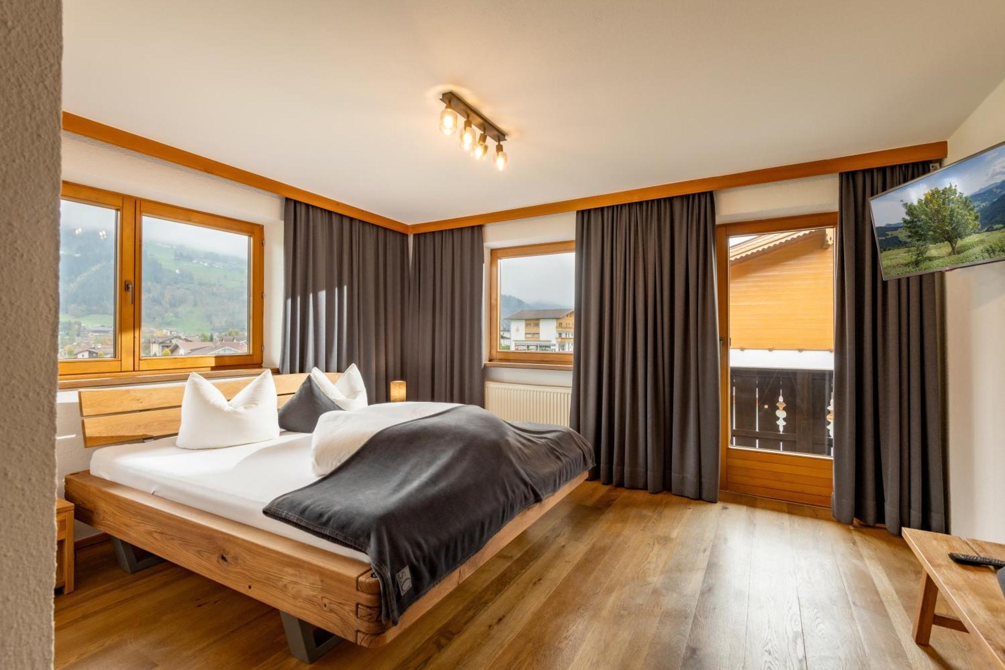 Apartamento Haus Schroll Ried im Zillertal Exterior foto