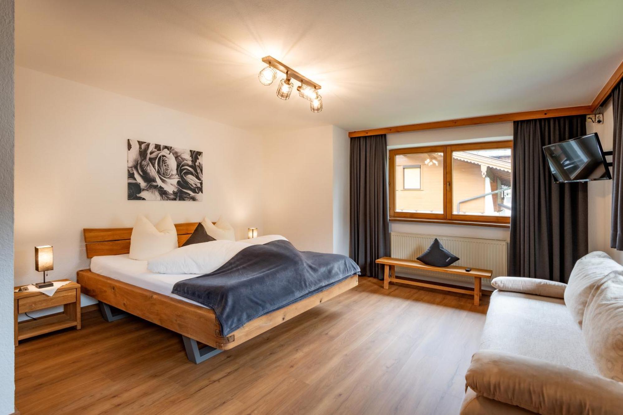 Apartamento Haus Schroll Ried im Zillertal Exterior foto
